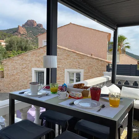 Apartment Et Son Rooftop Panoramique Prive, Antheor, Raphael, Et Gare A Pieds *