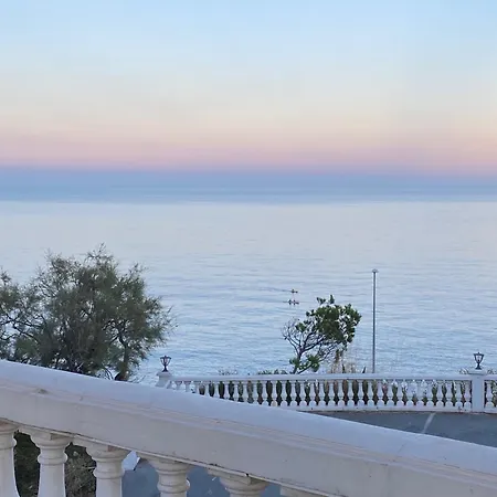 Et Son Rooftop Panoramique Prive, Antheor, Raphael, Et Gare A Pieds Apartment *