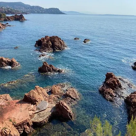 Et Son Rooftop Panoramique Privé, Anthéor, Raphaël, Et Gare à Pieds Appartement