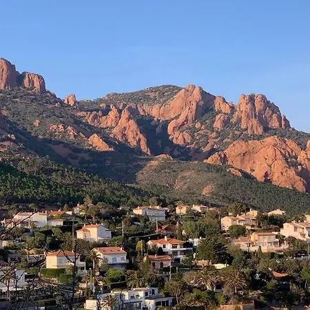 Et Son Rooftop Panoramique Privé, Anthéor, Raphaël, Et Gare à Pieds Appartement
