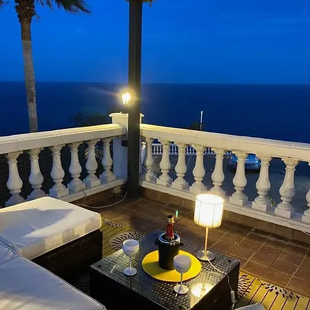 Appartement Et Son Rooftop Panoramique Privé, Anthéor, Raphaël, Et Gare à Pieds *