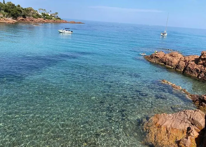 Et Son Rooftop Panoramique Prive, Antheor, Raphael, Et Gare A Pieds * Saint-Raphaël